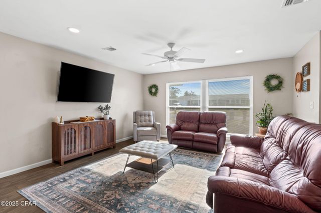 212 S Kimbrel Avenue, Panama City, FL 32404