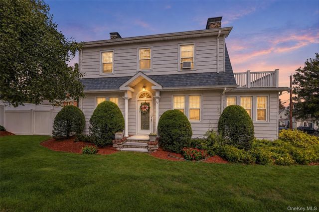 32 Ramapo Road, Garnerville, NY 10923