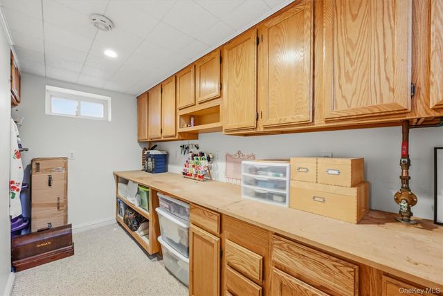 32 Ramapo Road, Garnerville, NY 10923