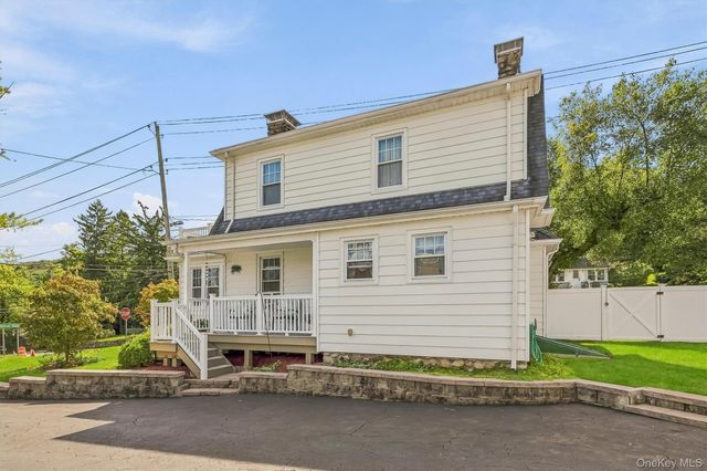 32 Ramapo Road, Garnerville, NY 10923