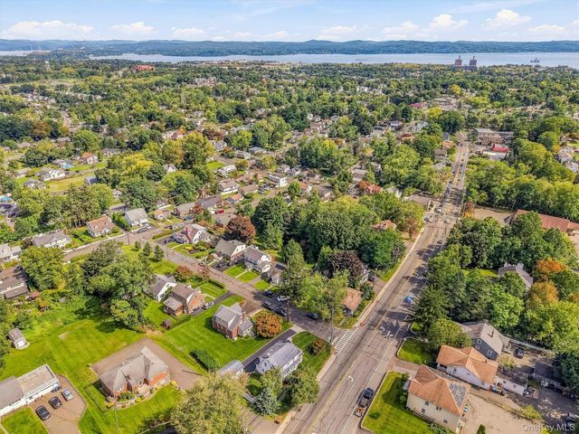 32 Ramapo Road, Garnerville, NY 10923
