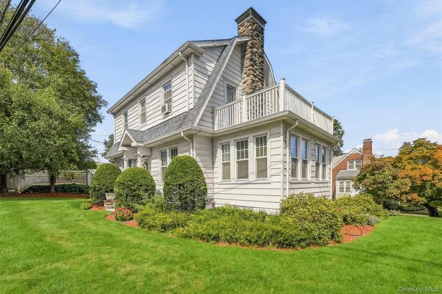 32 Ramapo Road, Garnerville, NY 10923