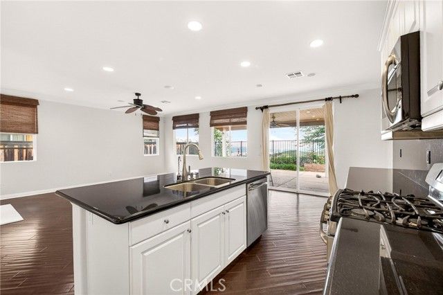 29415 High Ridge, Lake Elsinore, CA 92530