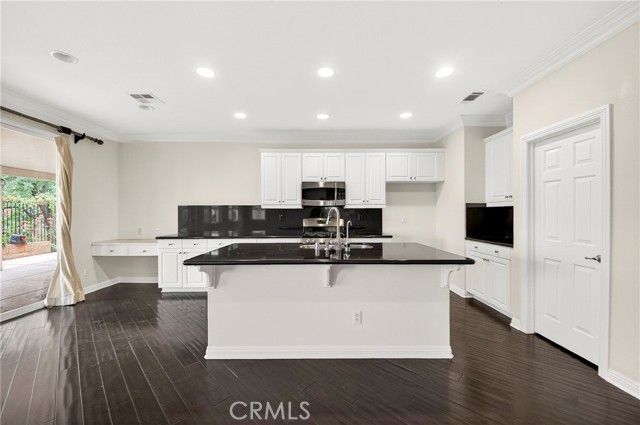 29415 High Ridge, Lake Elsinore, CA 92530