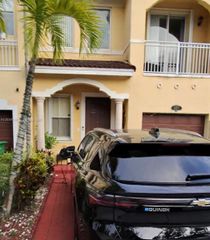 14970 SW 9th Ter, Miami, FL 33194
