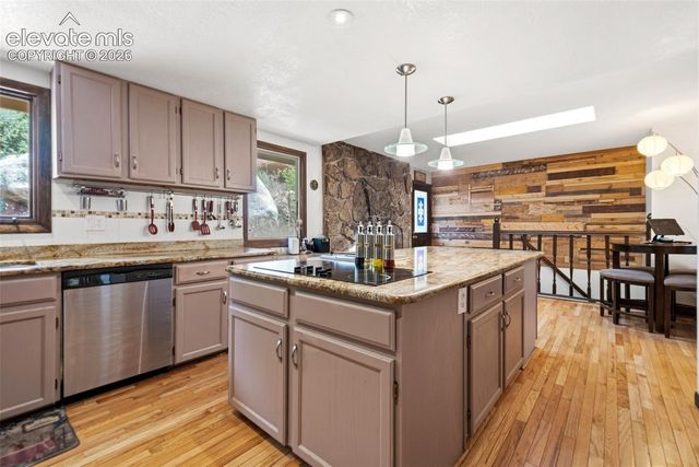 6323 Pike Circle, Larkspur, CO 80118