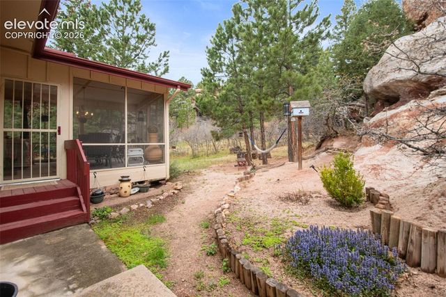 6323 Pike Circle, Larkspur, CO 80118