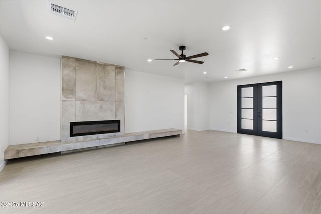 1044 W Roller Coaster Road, Tucson, AZ 85704