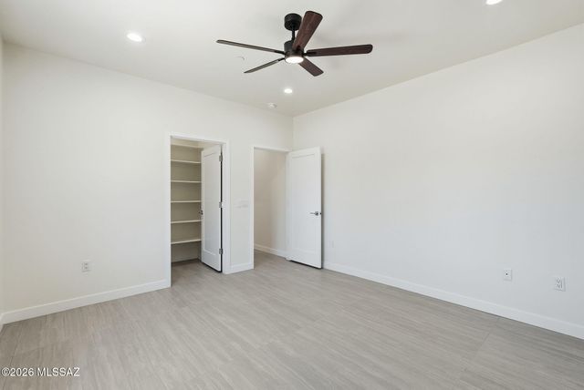 1044 W Roller Coaster Road, Tucson, AZ 85704