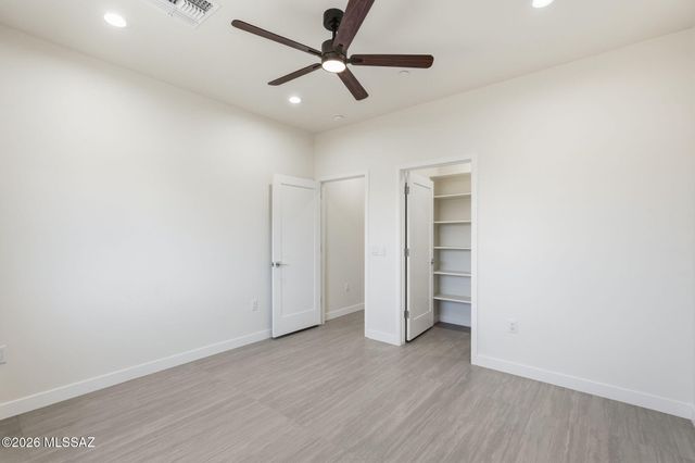 1044 W Roller Coaster Road, Tucson, AZ 85704