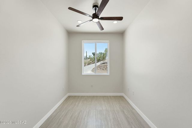 1044 W Roller Coaster Road, Tucson, AZ 85704