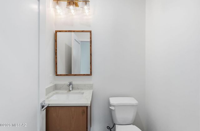 1044 W Roller Coaster Road, Tucson, AZ 85704