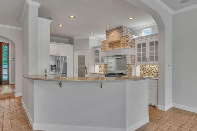 1719 HG Mosley Pkwy, Longview, TX 75604