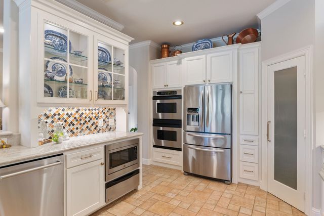 1719 HG Mosley Pkwy, Longview, TX 75604