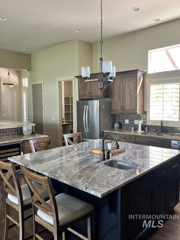 1912 N Lodge Creek Way, Eagle, ID 83616