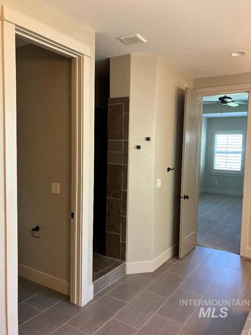 1912 N Lodge Creek Way, Eagle, ID 83616