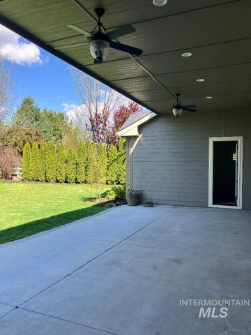 1912 N Lodge Creek Way, Eagle, ID 83616