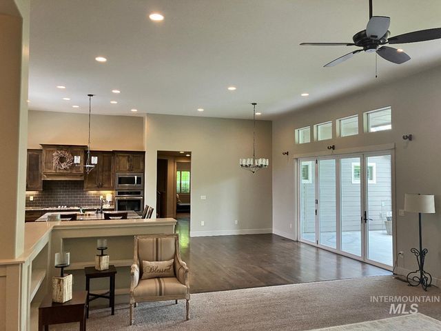 1912 N Lodge Creek Way, Eagle, ID 83616