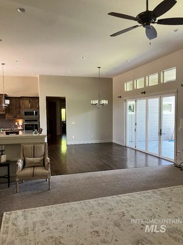 1912 N Lodge Creek Way, Eagle, ID 83616