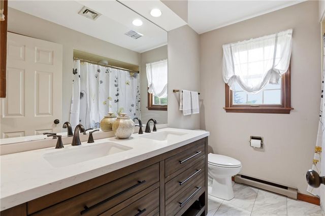 5233 Timber Lane, North Whitehall Twp, PA 18078