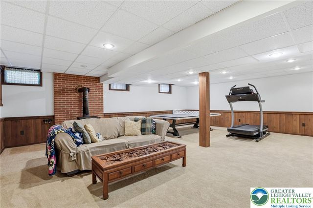 5233 Timber Lane, North Whitehall Twp, PA 18078