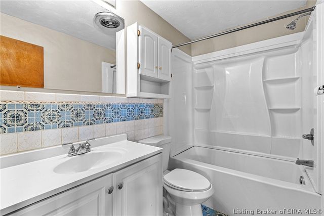 217 Beckett Street, Jeffersonville, IN 47129