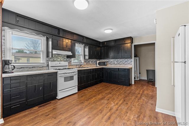 217 Beckett Street, Jeffersonville, IN 47129