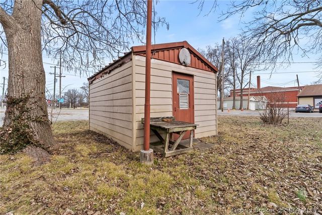 217 Beckett Street, Jeffersonville, IN 47129