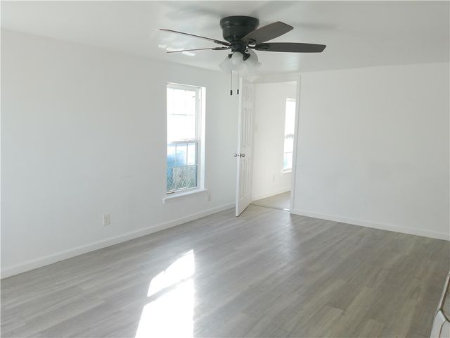 801 S Alameda St A, Corpus Christi, TX 78404