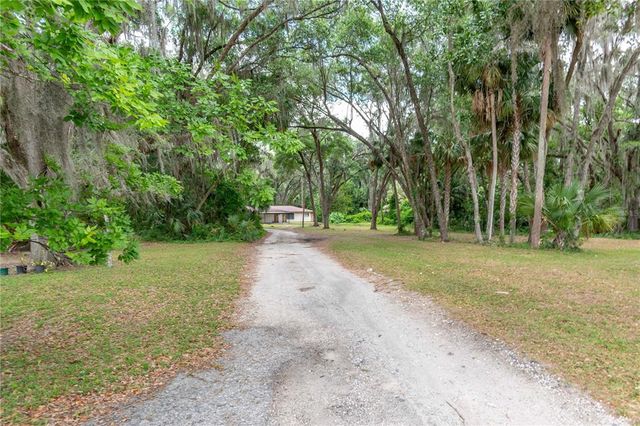 1406 SE WACAHOOTA ROAD, Micanopy, FL 32667