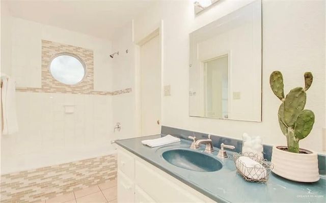 7612 N 20th Street, Mcallen, TX 78504