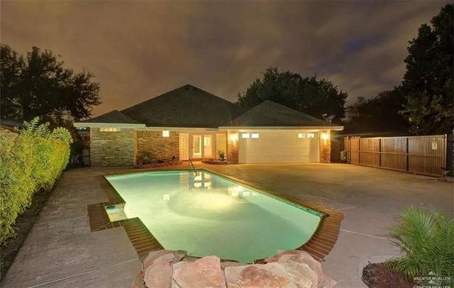 7612 N 20th Street, Mcallen, TX 78504