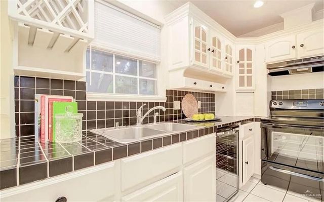 7612 N 20th Street, Mcallen, TX 78504