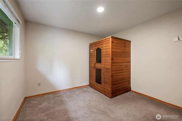 7215 25th Street W, University Place, WA 98466