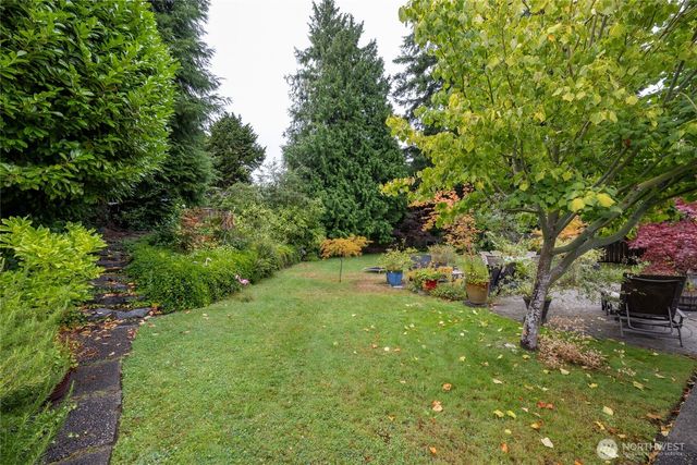 7215 25th Street W, University Place, WA 98466