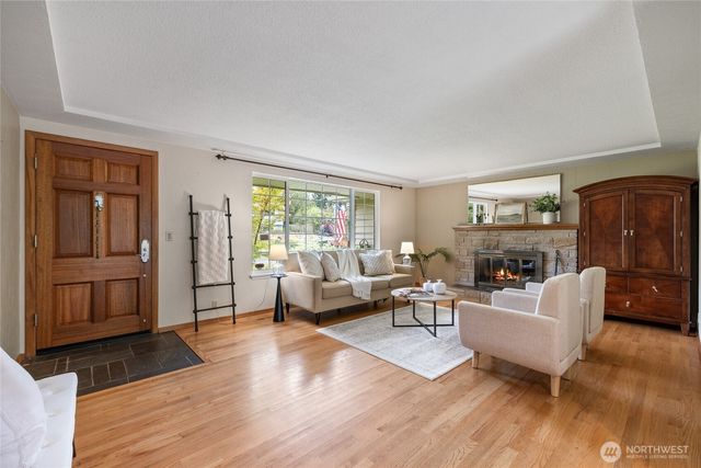 7215 25th Street W, University Place, WA 98466