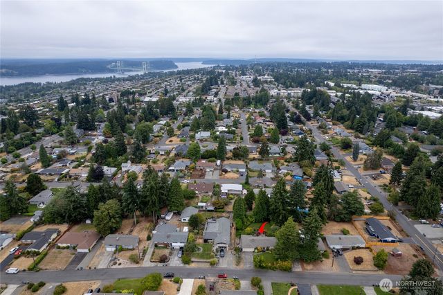 7215 25th Street W, University Place, WA 98466
