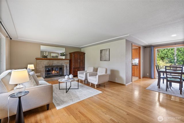 7215 25th Street W, University Place, WA 98466