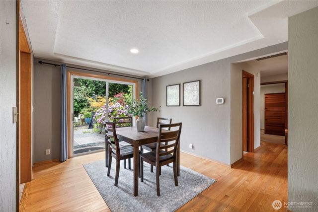 7215 25th Street W, University Place, WA 98466