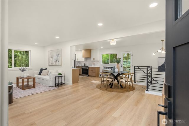 14442 Phelps Road NE, Bainbridge Island, WA 98110