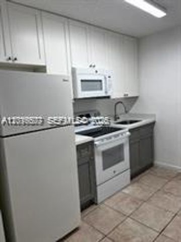 6990 NW 186th St 4-210A, Hialeah, FL 33015