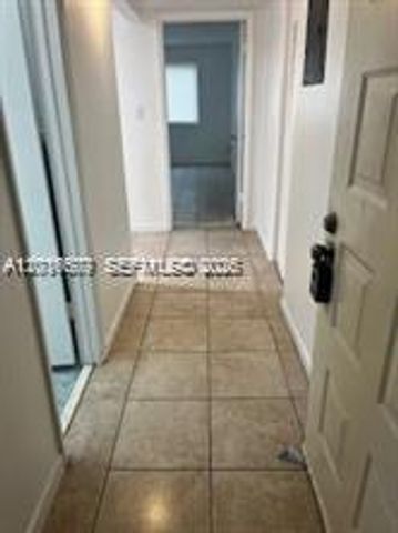 6990 NW 186th St 4-210A, Hialeah, FL 33015