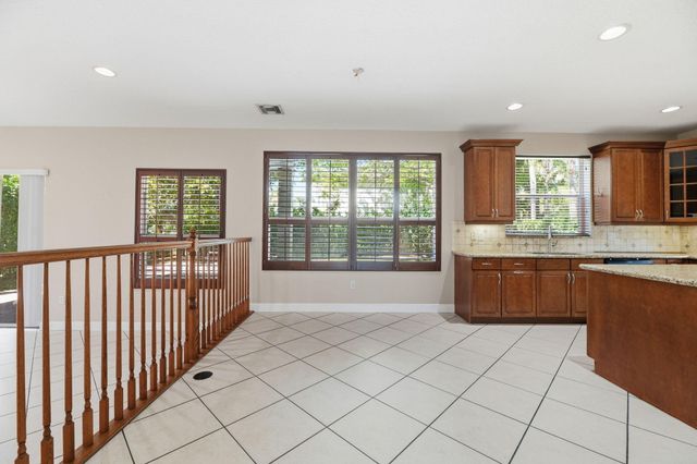9705 Napoli Woods Lane, Delray Beach, FL 33446