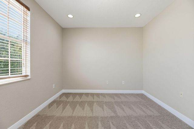 9705 Napoli Woods Lane, Delray Beach, FL 33446