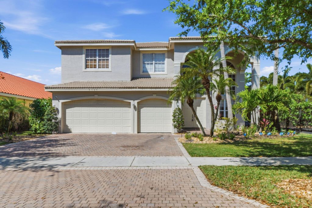 9705 Napoli Woods Lane, Delray Beach, FL 33446