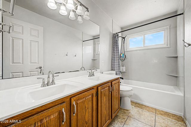 7641 W MAUI Lane, Peoria, AZ 85381