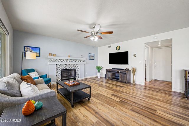 7641 W MAUI Lane, Peoria, AZ 85381