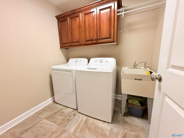 4117 Clydesdale Way SW, Decatur, AL 35603