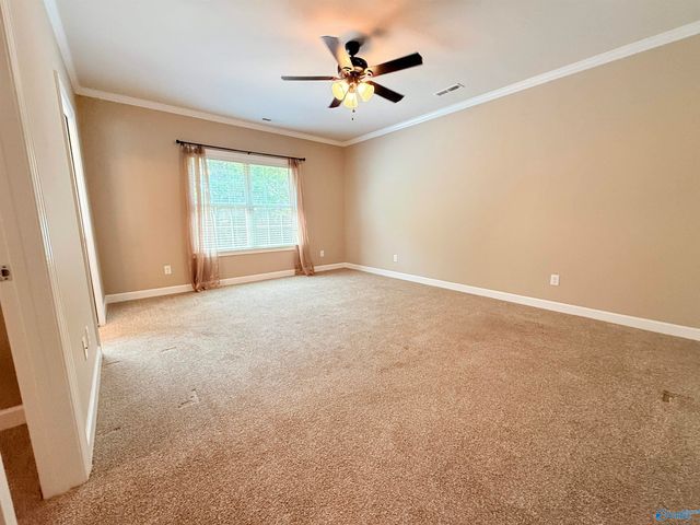 4117 Clydesdale Way SW, Decatur, AL 35603
