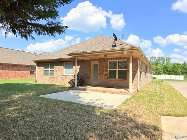 4117 Clydesdale Way SW, Decatur, AL 35603